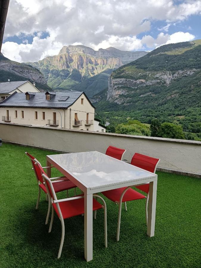 El Mirador De Ordesa Appartement Torla Buitenkant foto